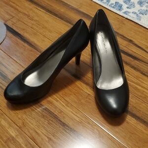 Bandolino Black Women's Pumps